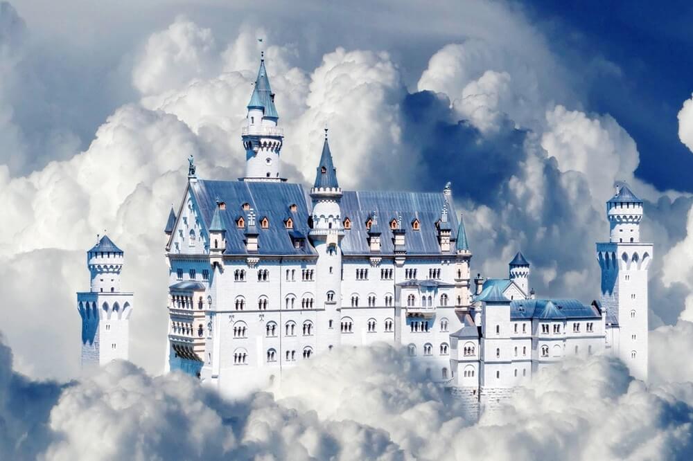 雲の中のお城